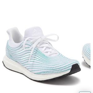 Ultraboost DNA Parley Athletic Sneaker
ADIDAS